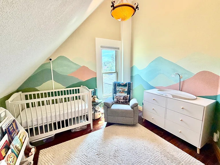 2544 N Emerson St #A — Photo 21