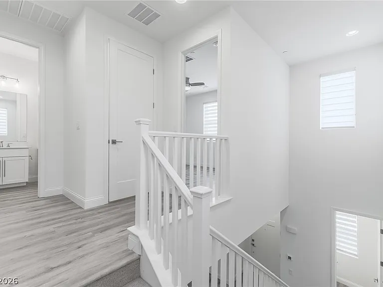 11648 Bearpaw Meadow Ave — Photo 12