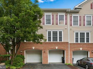 7135 Huntley Creek Pl #55, Alexandria, VA 22306