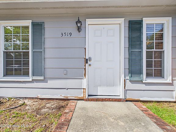 4th image of 3519 Lakewood Place