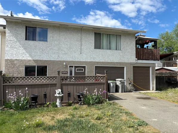 2667 Young Pl, Kamloops, BC V2B 8A4