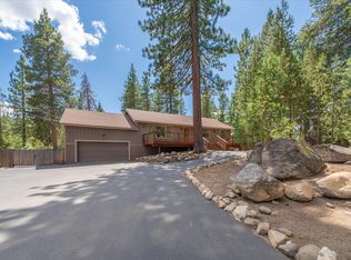 11715 Deerfield Dr, Truckee, CA 96161