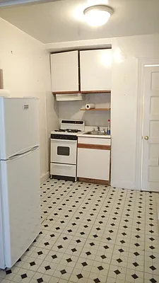 Rented by Sassouni Management | media 21