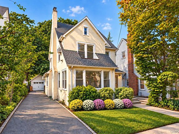 2nd image of 37 Jayson Avenue
