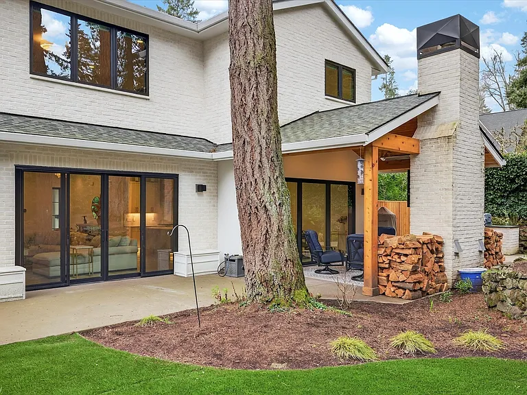 825 Ellis Ave — Photo 10