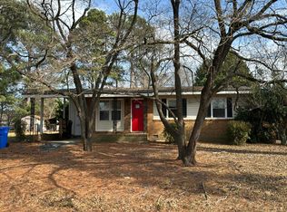 639 Berwick Dr, Fayetteville, NC 28314