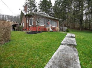 34 Skyline Dr, Buckhannon, WV 26201