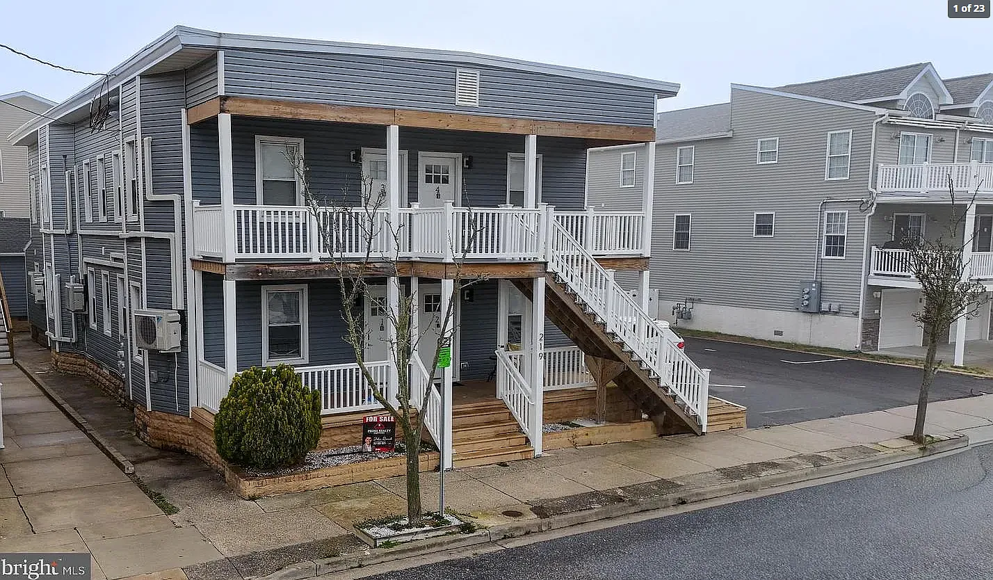 2 bed, 500 sqft, $1,350 — Photo 1