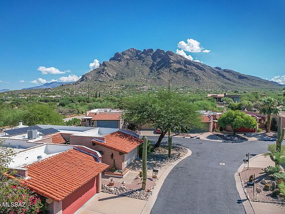2nd image of 8572 N Calle Tioga