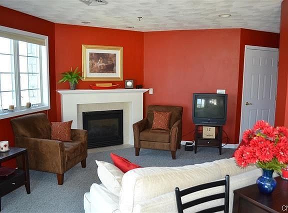 5th image of 30 Dockside Dr
