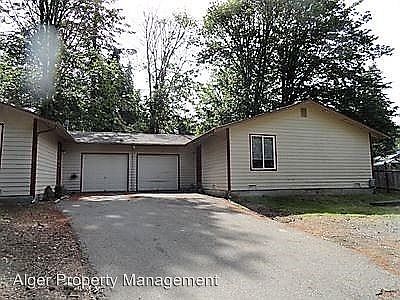 1st image of 5315 Beach Dr #B
