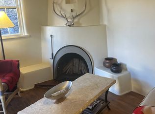 839 1/2 E Don Diego Ave, Santa Fe, NM 87505