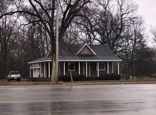 5209 Flushing Rd, Flushing, MI 48433