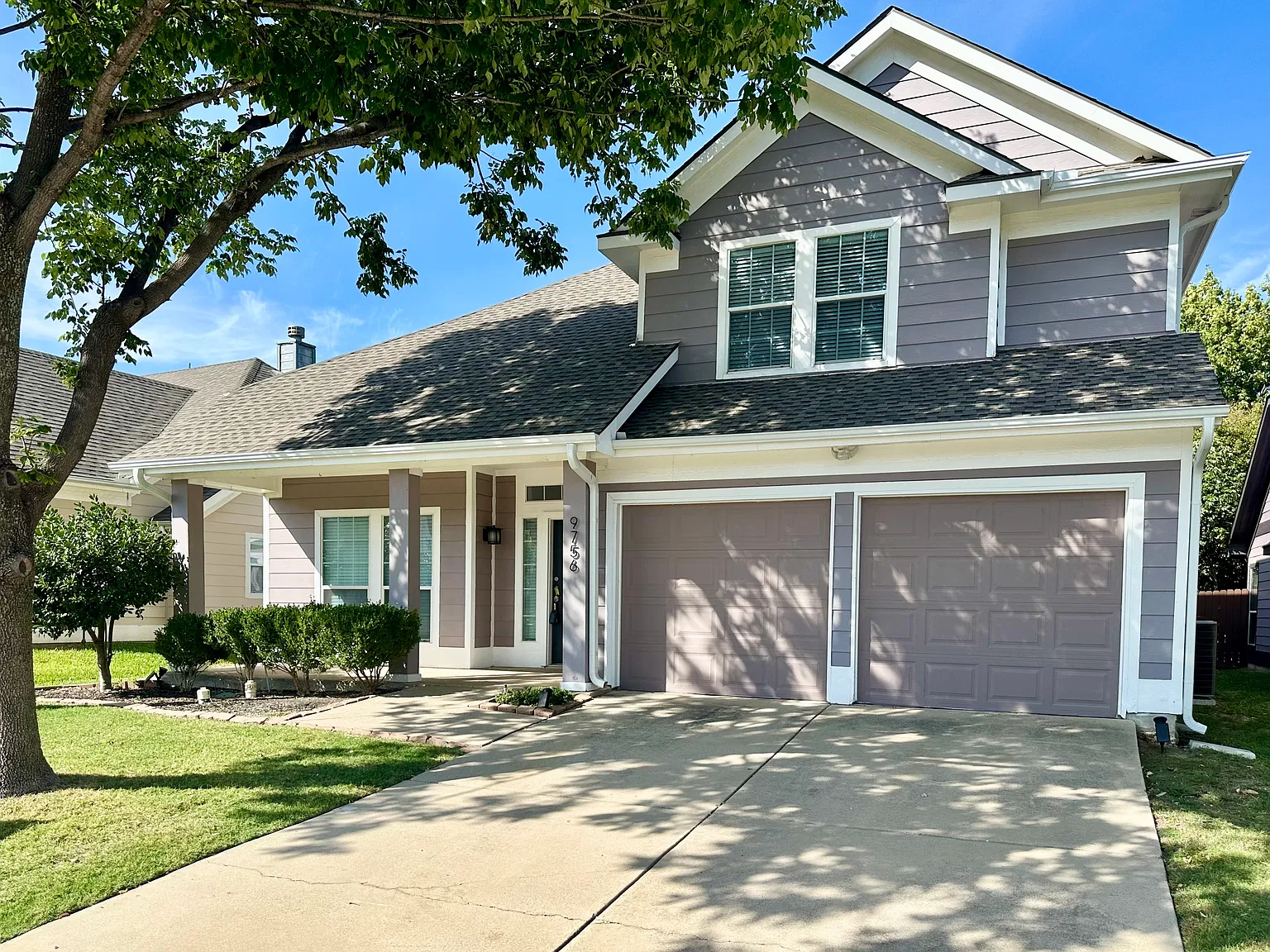 4 bed, 2417 sqft, $2,695 — Photo 1