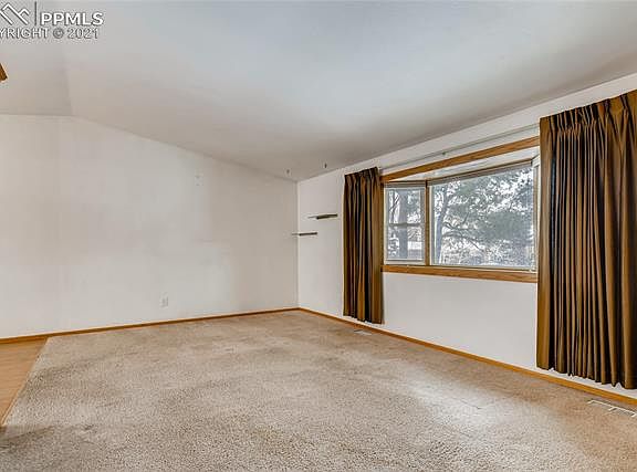 4th image of 5245 N Carefree Cir