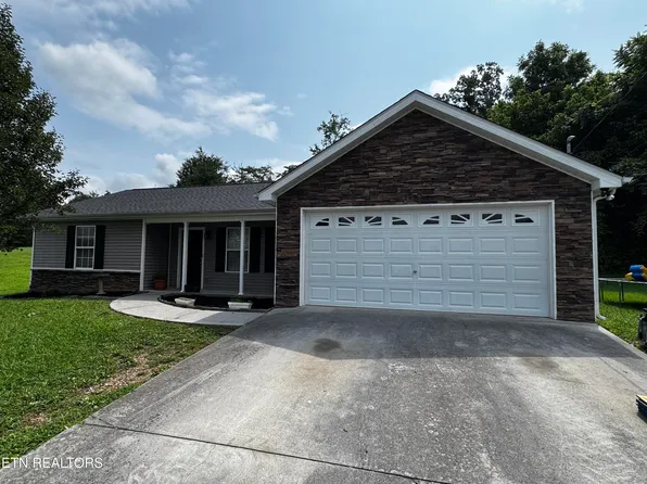 5000 Cattail Ln, Corryton, TN 37721