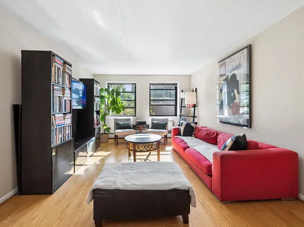 130 Lenox Ave Unit 526, New York, NY 10026