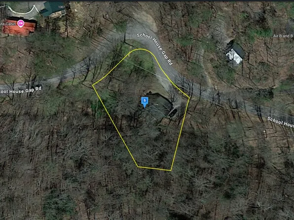 1450 School House Gap Rd House Gap, Sevierville, TN 37876