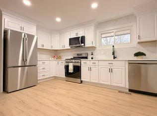 202 Nimitz Ave, Rockville, MD 20851