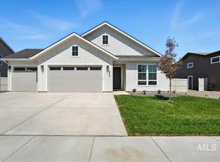 1206 Stirling Meadows Ct, Middleton, ID 83644