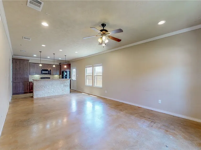 3416 Cullen Trl #A — Photo 10