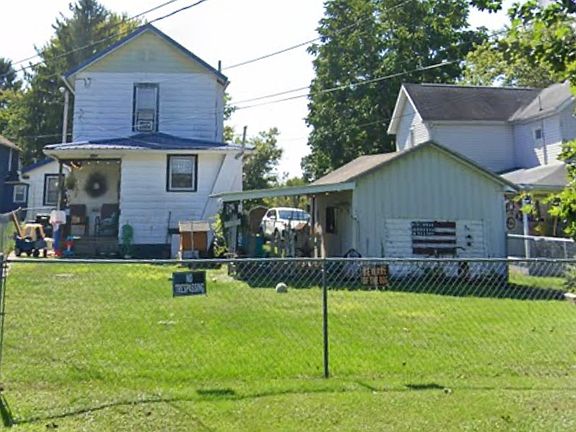 3rd image of 341 Cahalen St