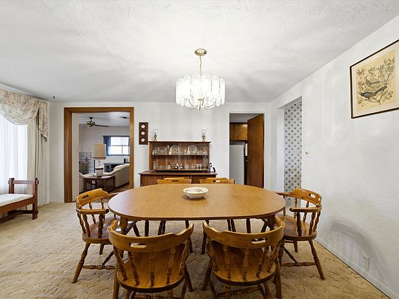 5th image of 2430 W Clearwater Ave