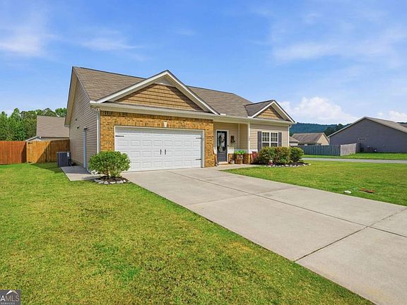 5th image of 12 Berryrun Dr SW