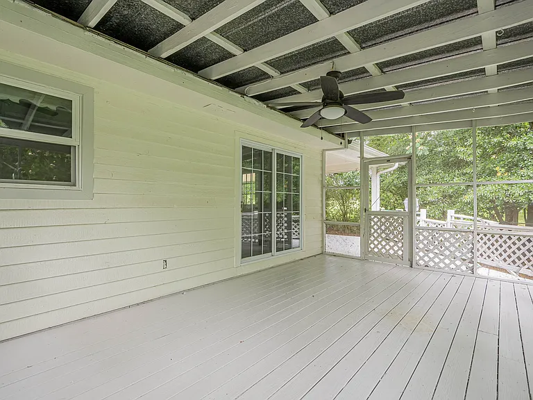 960 Old Canton Rd — Photo 31