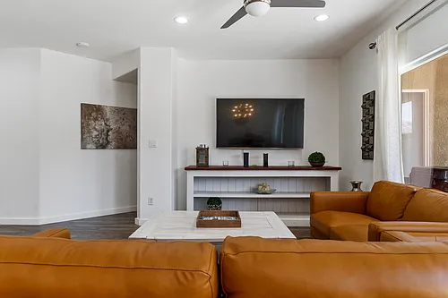 11505 Equinox Ave Photo 1