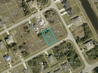 187 Peerless St, Lehigh Acres, FL 33974
