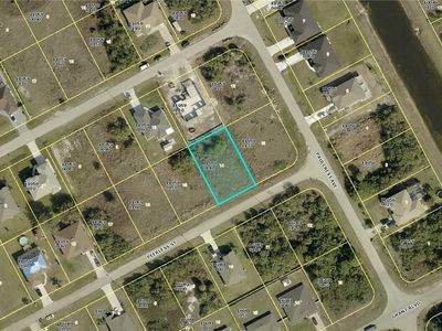 187 Peerless St, Lehigh Acres, FL, 33974