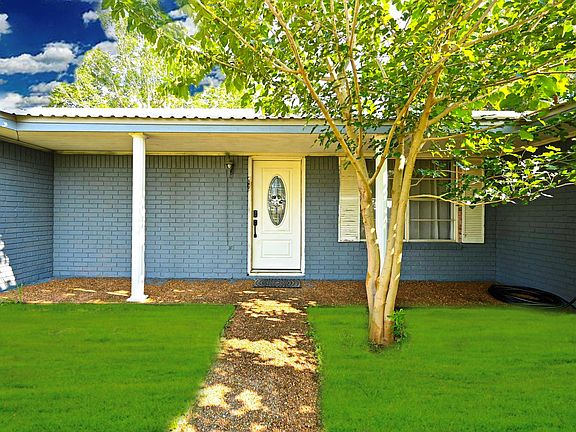 3rd image of 14920 Bj Dusek Rd