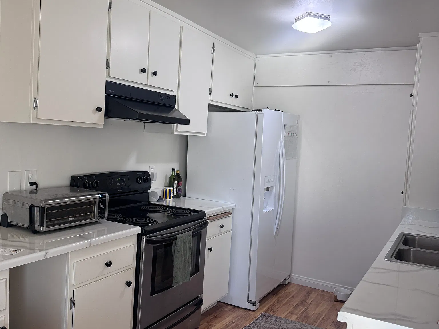 2 bed, 802 sqft, $2,900 — Photo 4