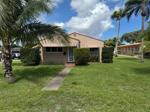 2347 Harding Street, Hollywood, FL 33020