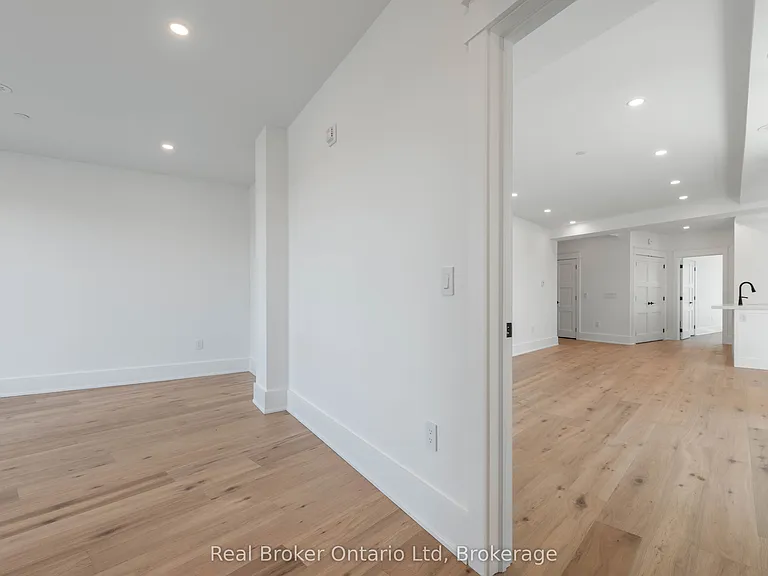 80 9th St E #701 — Photo 11