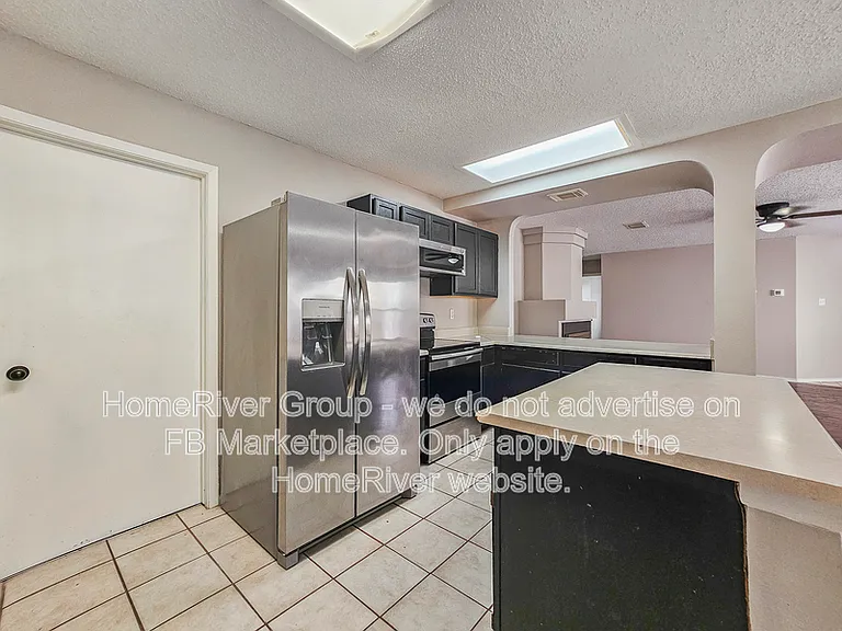 10455 Alpine Vlg — Photo 6