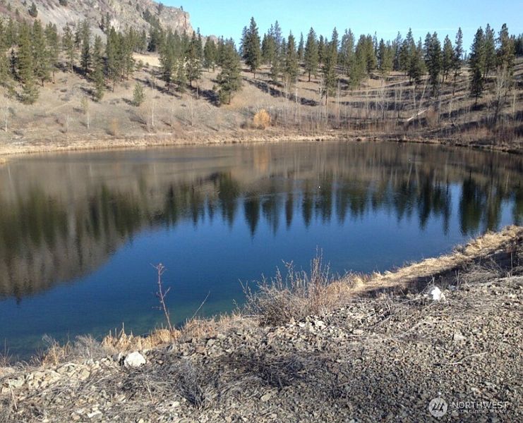 4th image of 2 Mist Lake Road