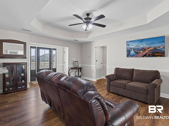 5th image of 21687 Bartlett Ln