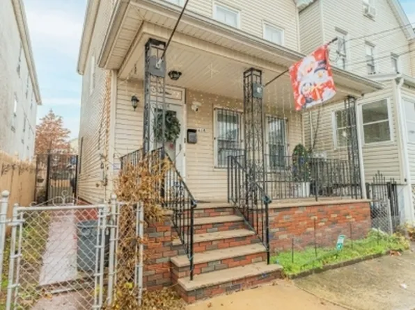 414 Marshall St, Elizabeth City, NJ 07206
