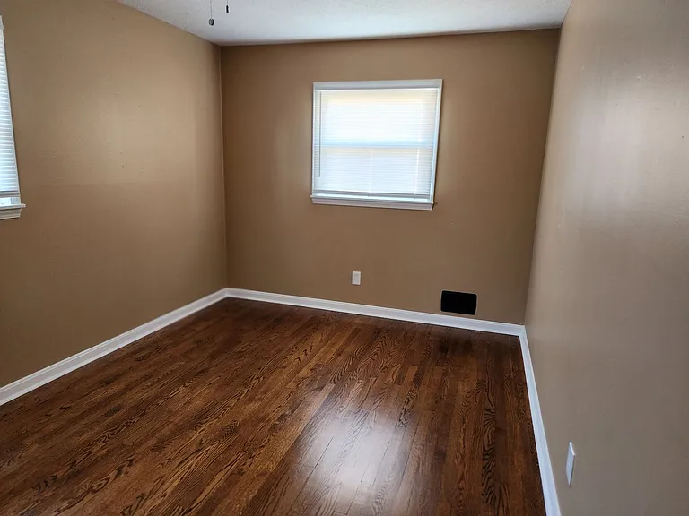 4306 Shady Villa Dr — Photo 45