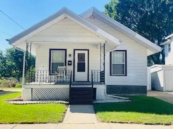 387 Wilson Avenue, Janesville, WI 53548