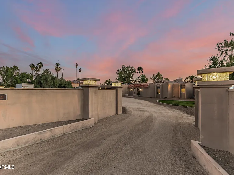 5821 E Cactus Rd — Photo 91