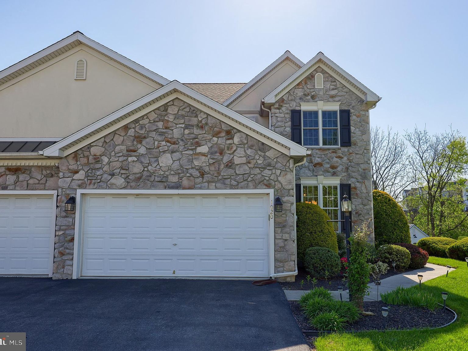 1020 Hammon Ave, Ephrata, PA 17522 Zillow