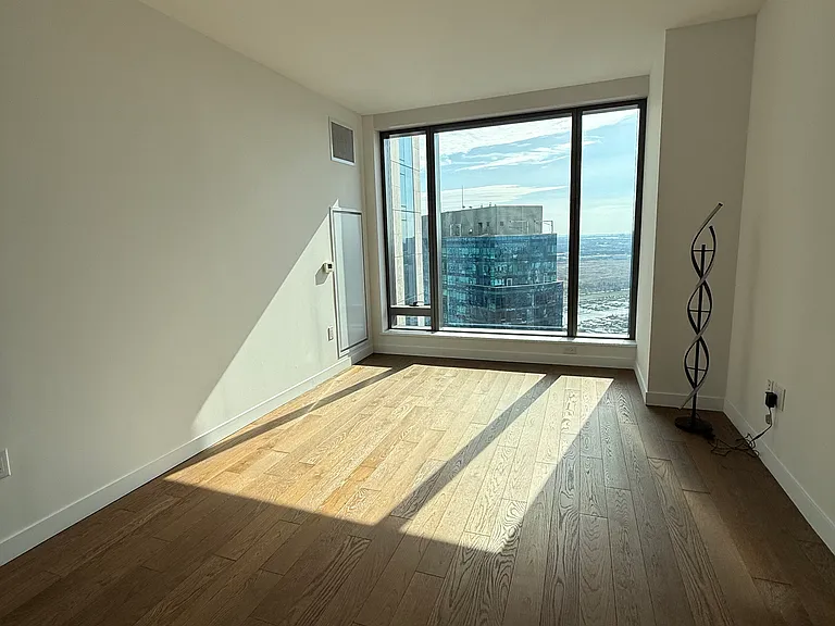 99 Hudson St #4605 — Photo 6