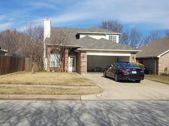 5th image of 443 Woodridge Dr