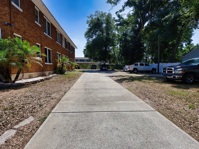4015 N Seminole Ave #2 — Photo 20