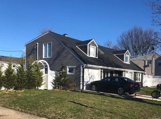 57 McAlester Ave, Hicksville, NY 11801