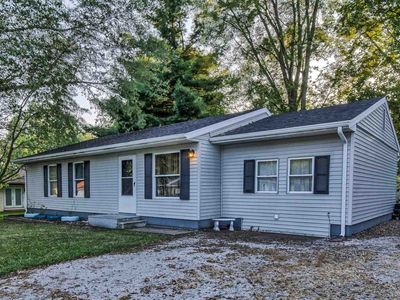 715 S Village Sq, Elberfeld, IN, 47613