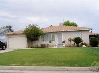 414 Jane St, Bakersfield, CA 93306